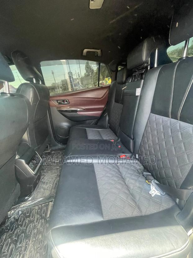 Toyota Harrier 2016 Black