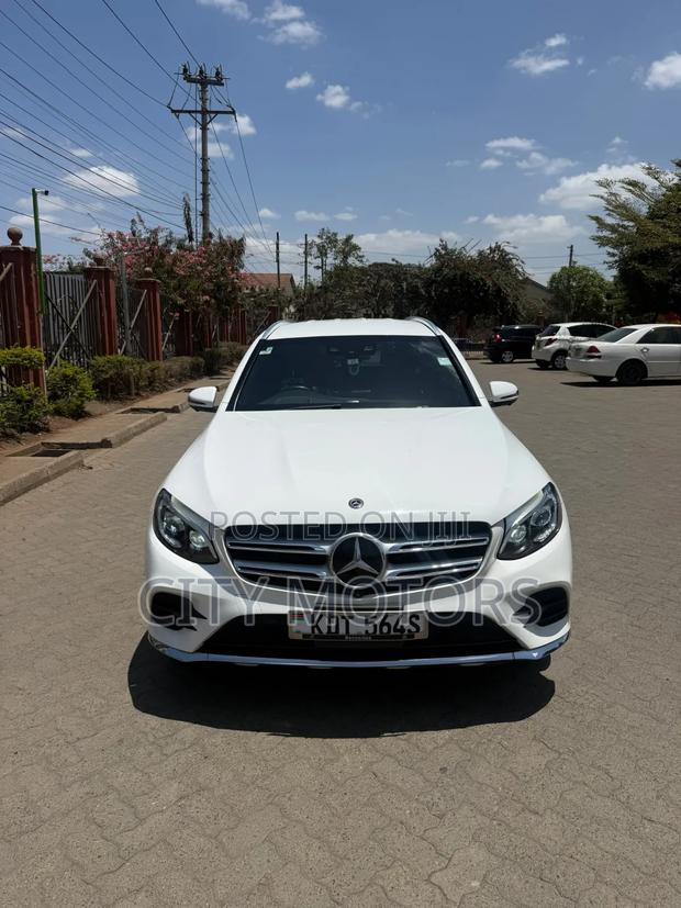 Mercedes-Benz GLC-Class 2019 White