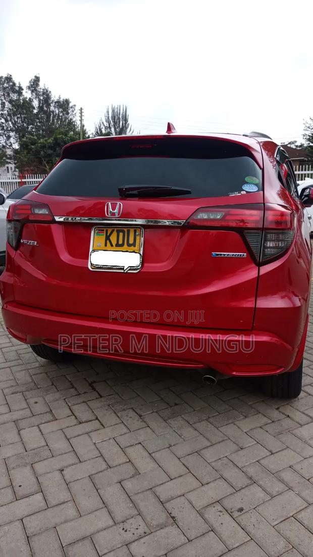 Honda Vezel 2019 Red