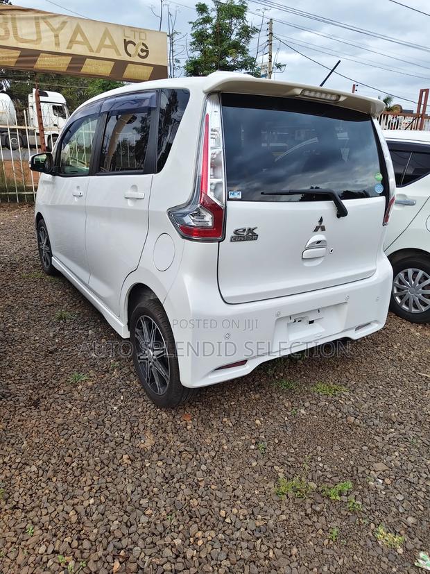 Mitsubishi EK Wagon 2019 White