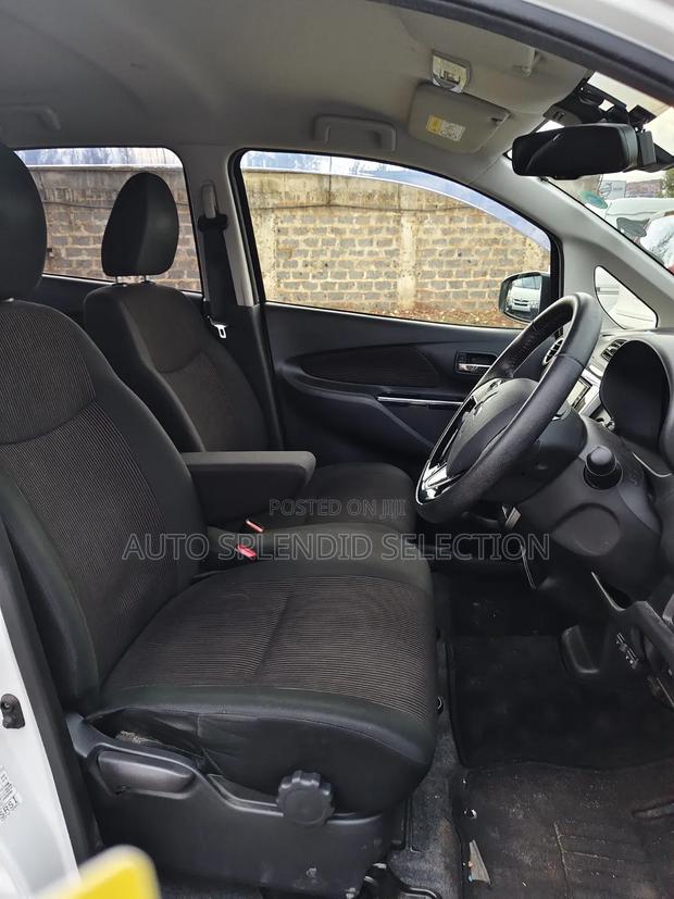 Mitsubishi EK Wagon 2019 White