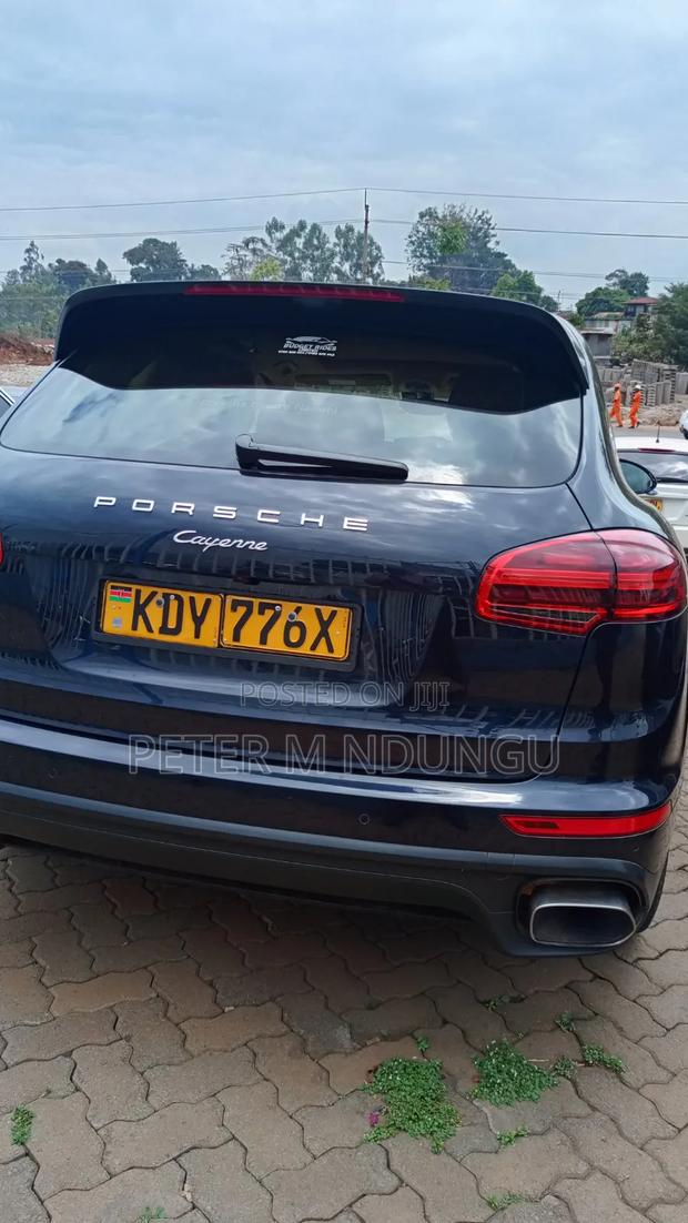 Porsche Cayenne 2015 Black