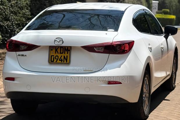 Mazda Axela 2016 White