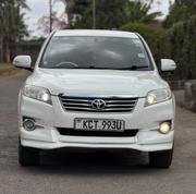 Toyota Vanguard 2012 White for sale