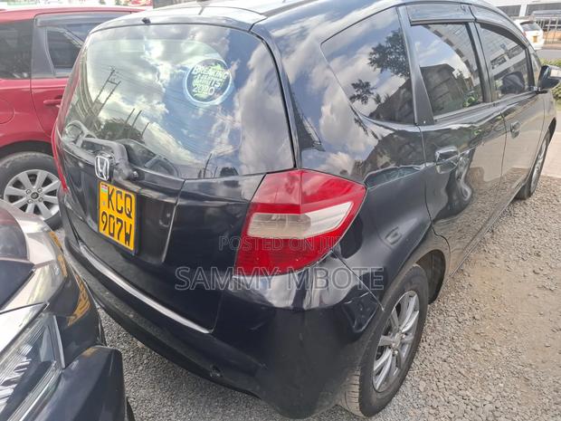 Honda Fit Automatic 2011 Black