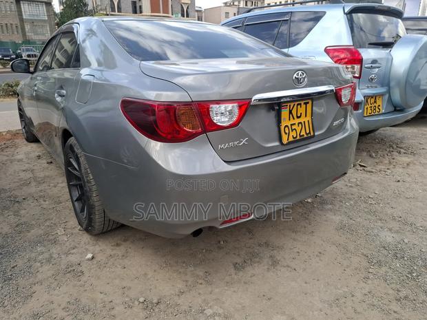 Toyota Mark X 2.5 RWD 2011 Gray