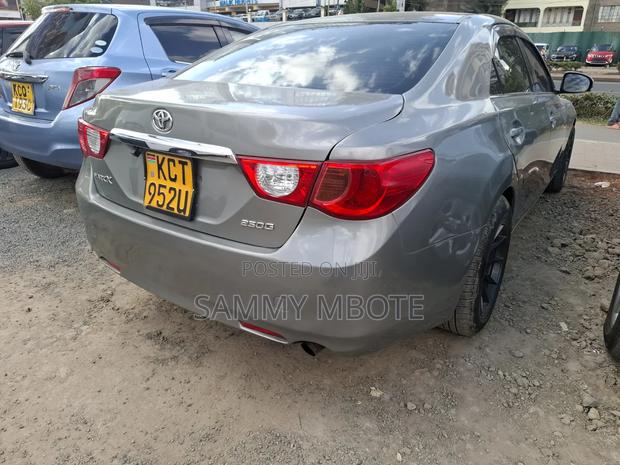 Toyota Mark X 2.5 RWD 2011 Gray