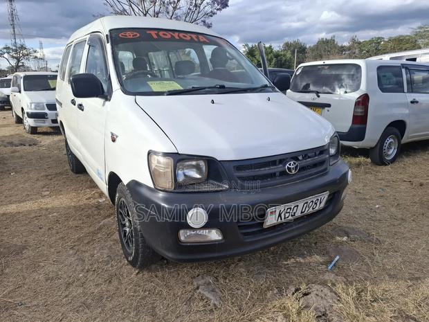 Toyota TownAce 2006 White
