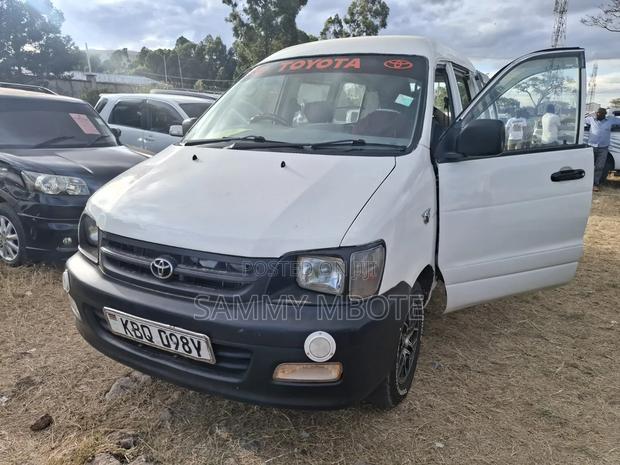 Toyota TownAce 2006 White