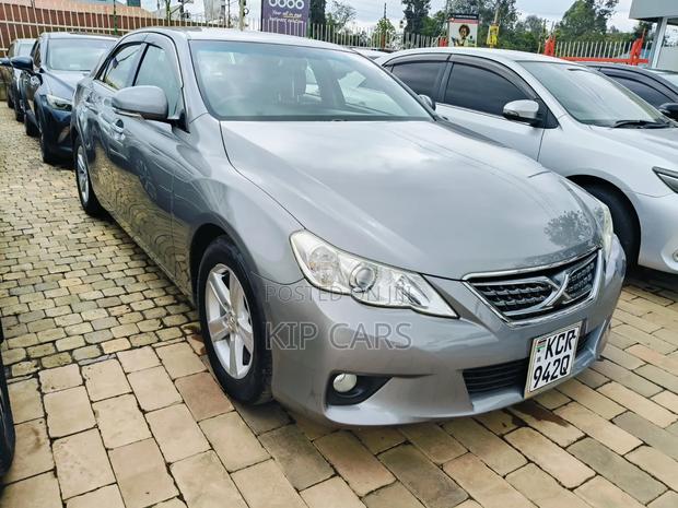 Toyota Mark X 2.5 RWD 2012 Gray