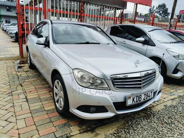 Mercedes-Benz C180 2013 Silver