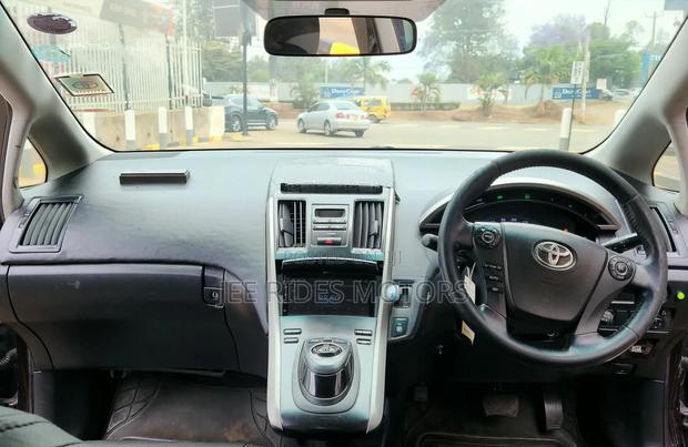 Toyota Sai 2.4 Hybrid FWD 2014 Purple