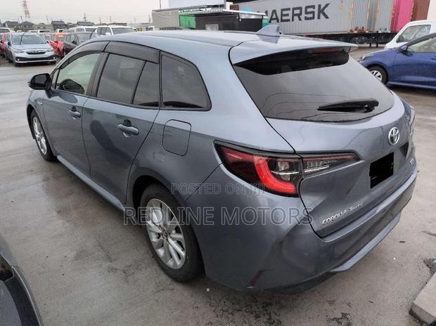 Toyota Corolla Touring S 2019 Gray