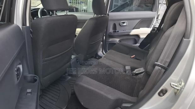 Toyota Rush 1.5 RWD 2019 Silver