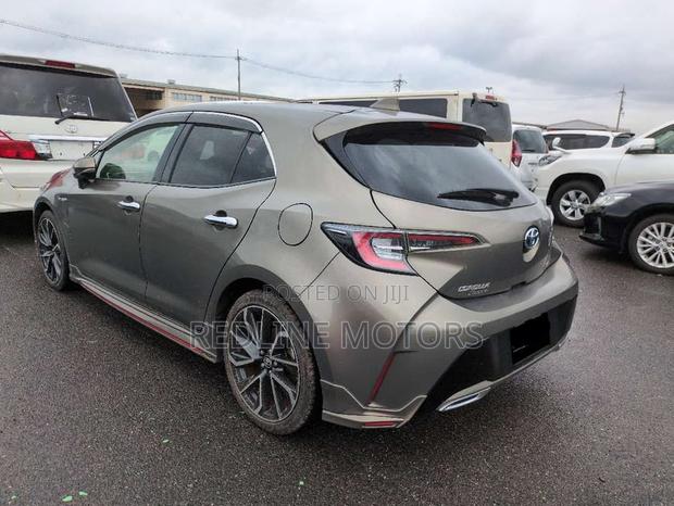 Toyota Corolla LE Eco (1.8L 4cyl 2A) 2019 Ivory