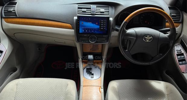 Toyota Premio 2007 Purple