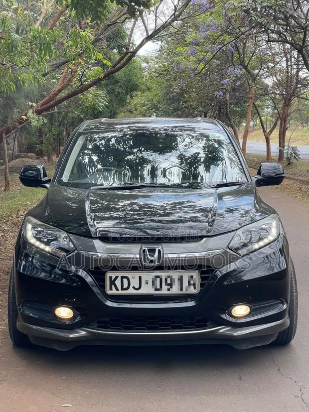Honda Vezel 1.5 Hybrid 2WD 2016 Black