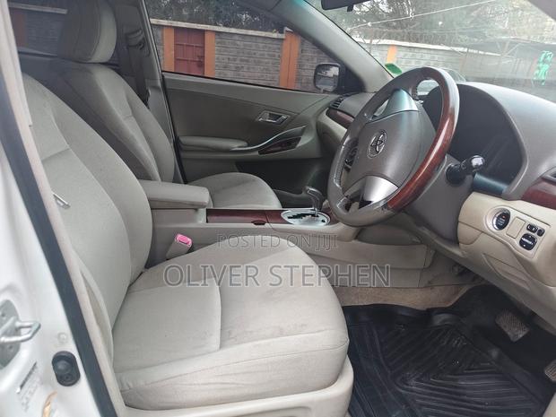 Toyota Premio 1.8 AWD 2010 White