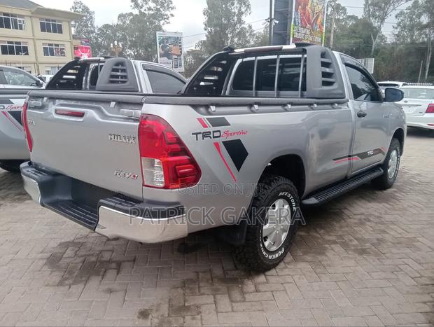 Toyota Hilux Revo Smart Cab Deisel 2.4 RWD 2019 Silver