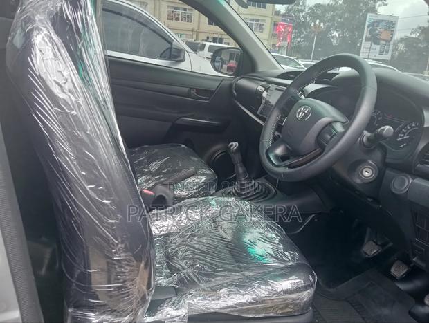 Toyota Hilux Revo Smart Cab Deisel 2.4 RWD 2019 Silver