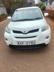 Toyota IST 2009 White for sale