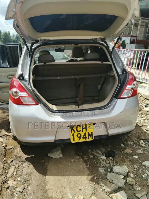 Nissan Tiida 2008 Silver