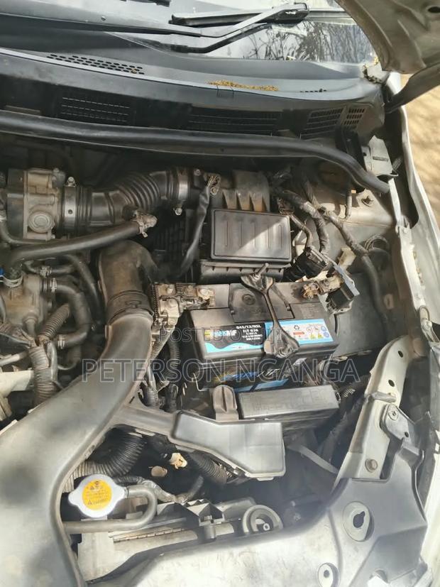 Nissan Tiida 2008 Silver