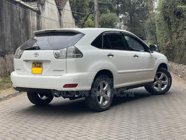Toyota Harrier 2008 White