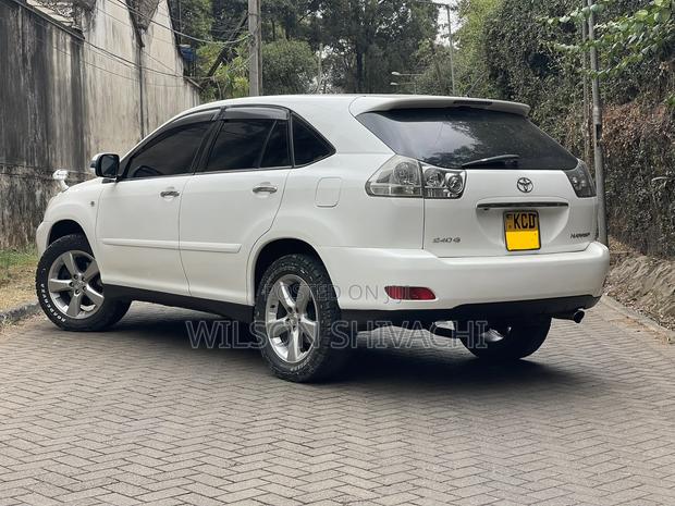 Toyota Harrier 2008 White