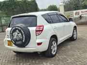 Toyota RAV4 2010 Pearl for sale