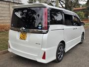 Toyota Noah 2.0 AWD (7 Seater) 2018 Pearl for sale