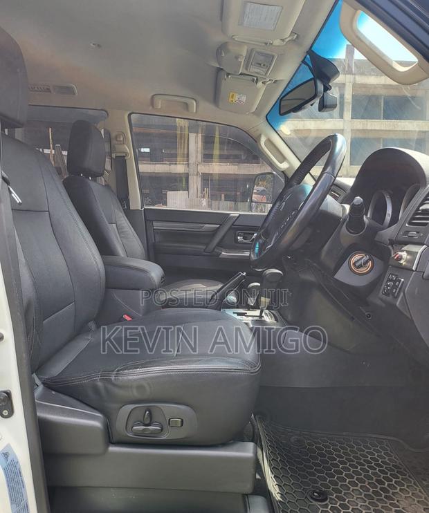 Mitsubishi Pajero 2020 White