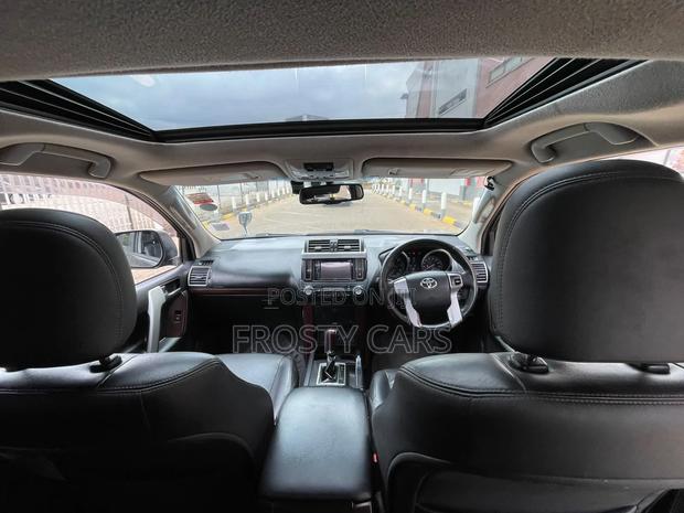 Toyota Land Cruiser Prado 2.8 D-4D 2015 Gray