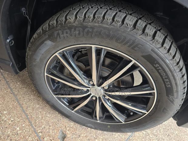Subaru Forester 2020 Pearl