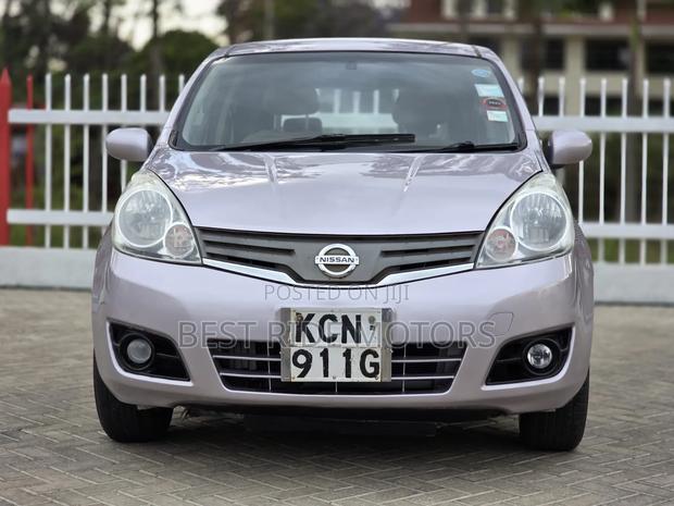 Nissan Note 1.4 2010 Silver