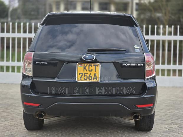 Subaru Forester 2011 Black