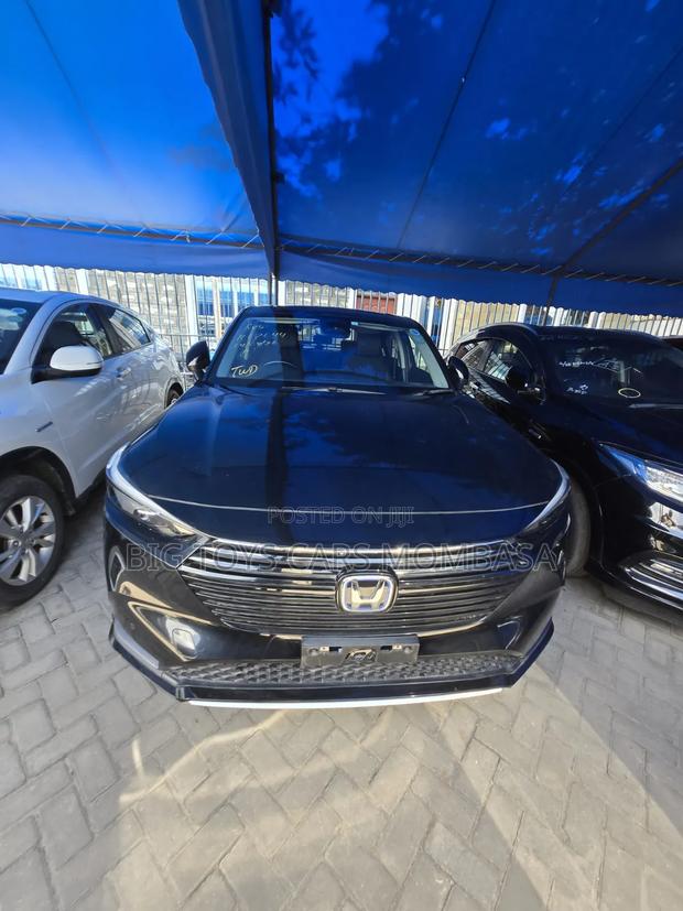 Honda Vezel 2021 Black