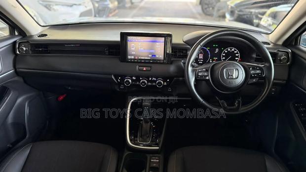 Honda Vezel 2021 Black