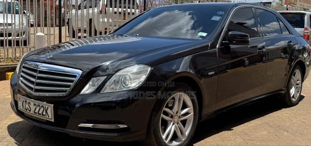 Mercedes-Benz E250 2012 Matt Black