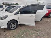 Toyota Vitz 2015 White for sale