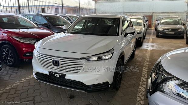 Honda Vezel 2021 White