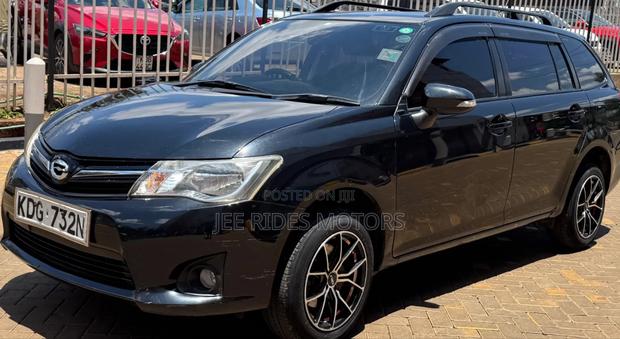 Toyota Corolla Fielder 2014 Black