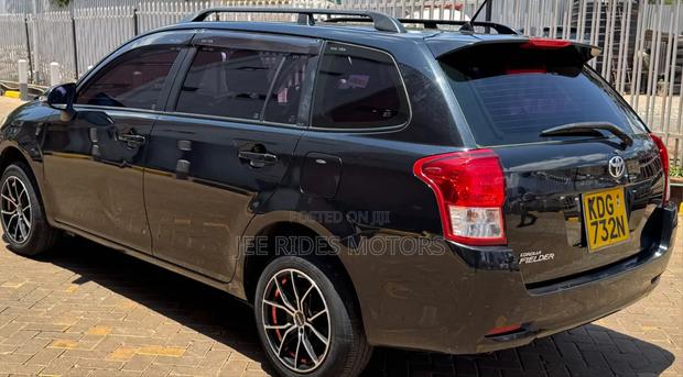 Toyota Corolla Fielder 2014 Black