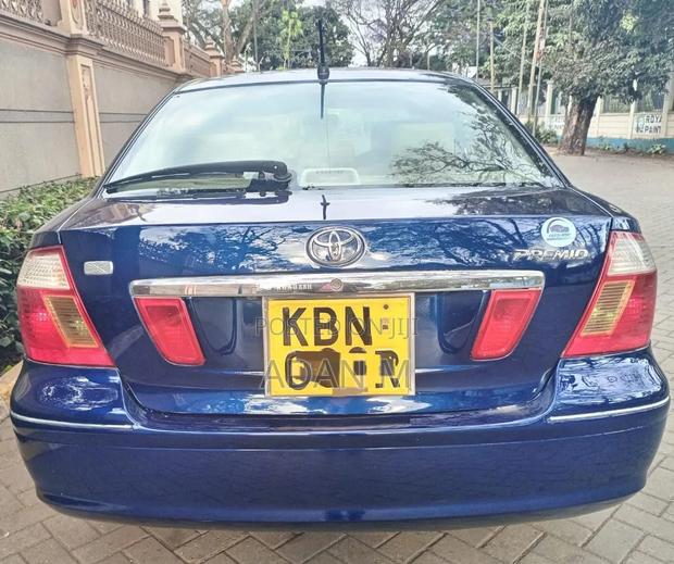 Toyota Premio 2004 Blue