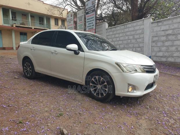 Toyota Axio 2012 White