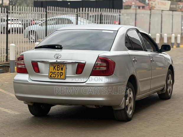 Toyota Premio 2007 Silver