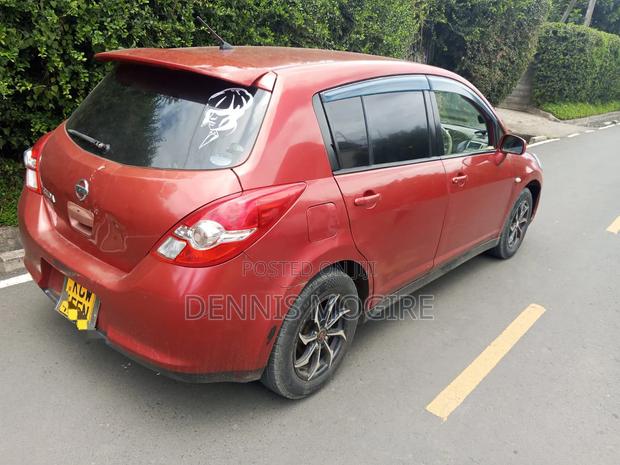 Nissan Tiida 2012 Maroon