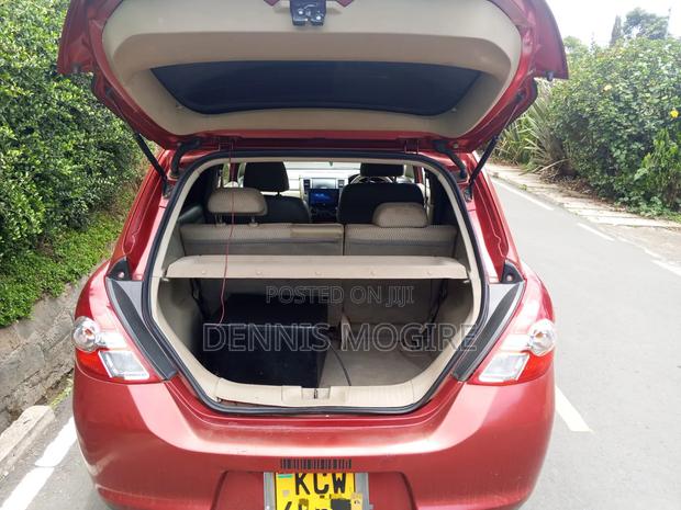 Nissan Tiida 2012 Maroon