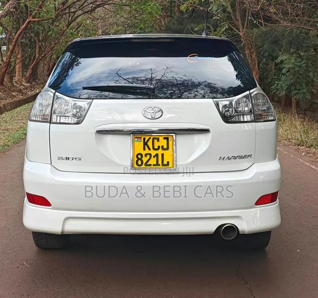 Toyota Harrier 2009 White