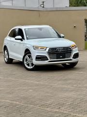 Audi Q5 2.0T Premium AWD quattro 2019 White for sale